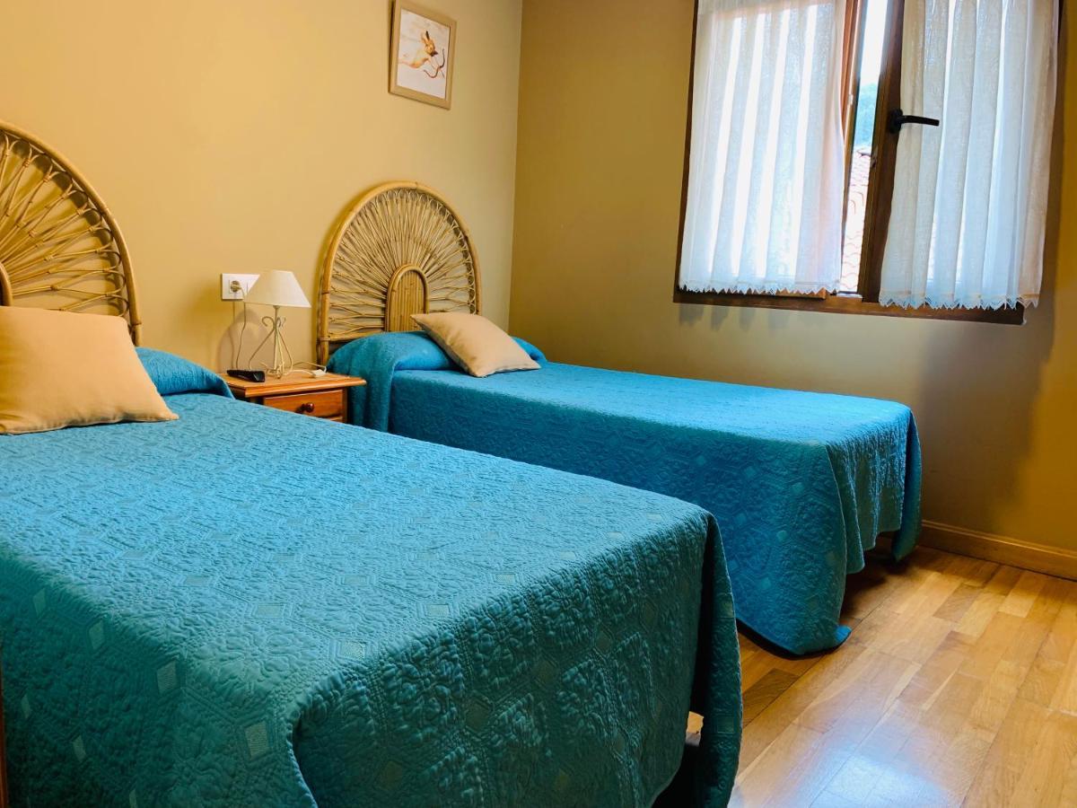 מלון פוטס Hostal La Serna מראה חיצוני תמונה